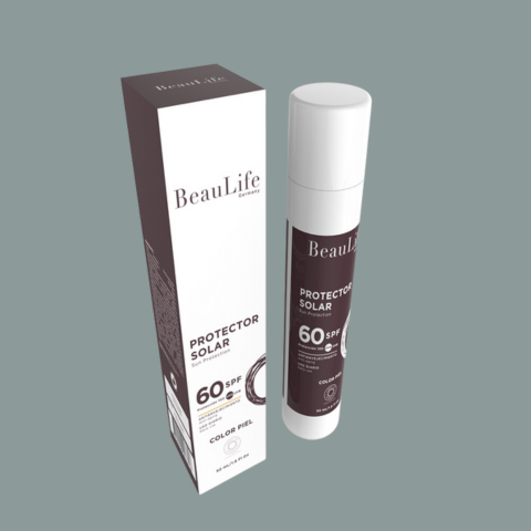 PROTECTOR SOLAR BL para Hombres - Protección 100 UVB - UVA, Resistente al Agua y al sudor, Color piel sin efecto mimo y sin efecto grasa.